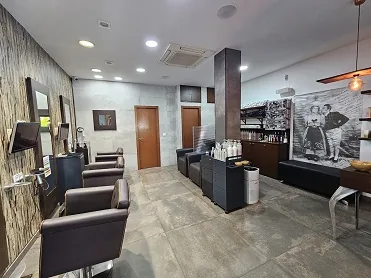 Sesión de estilismo en el salón Andrés Sereno Estilistas